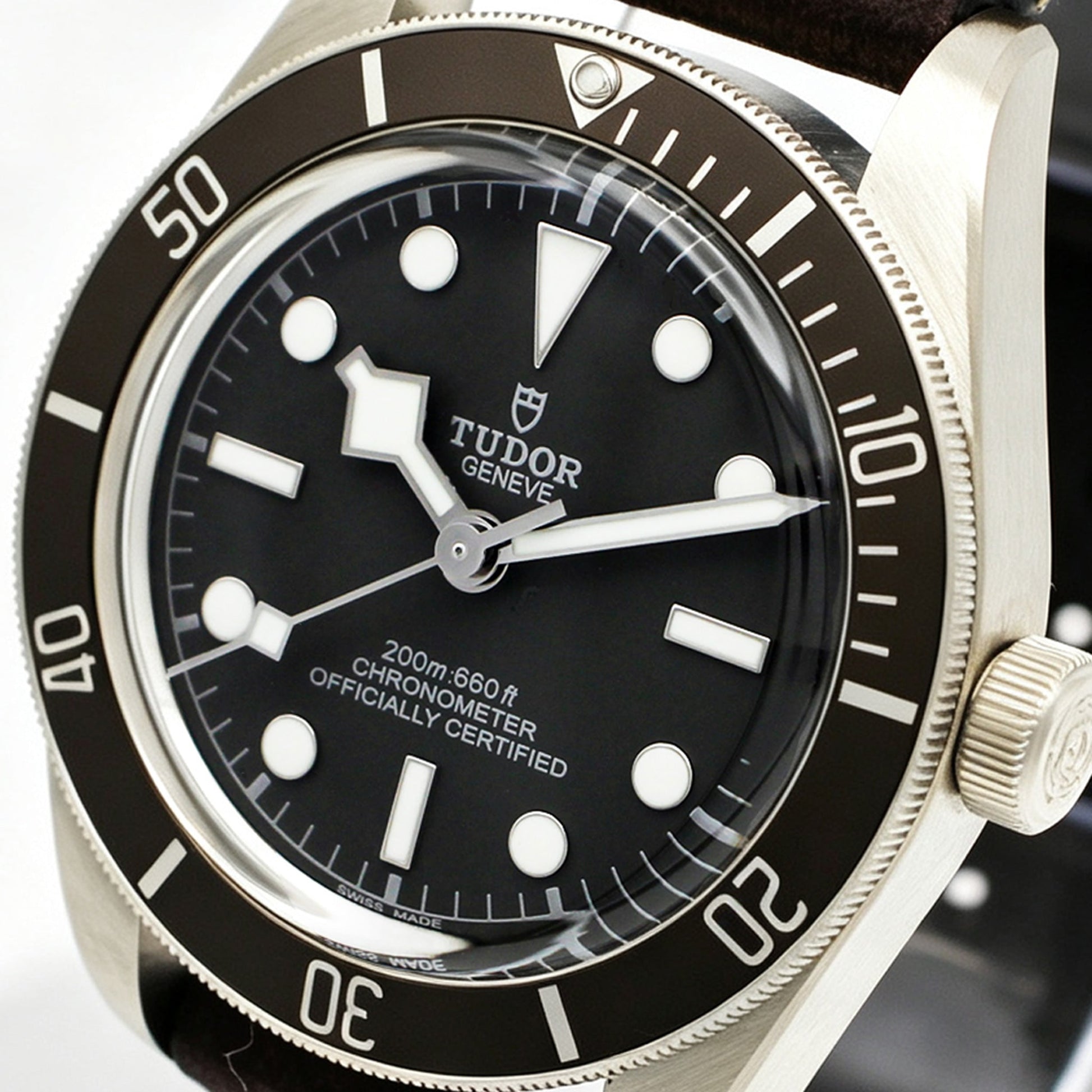 TUDOR Black Bay M79010SG-0001 裏面ムーブメント