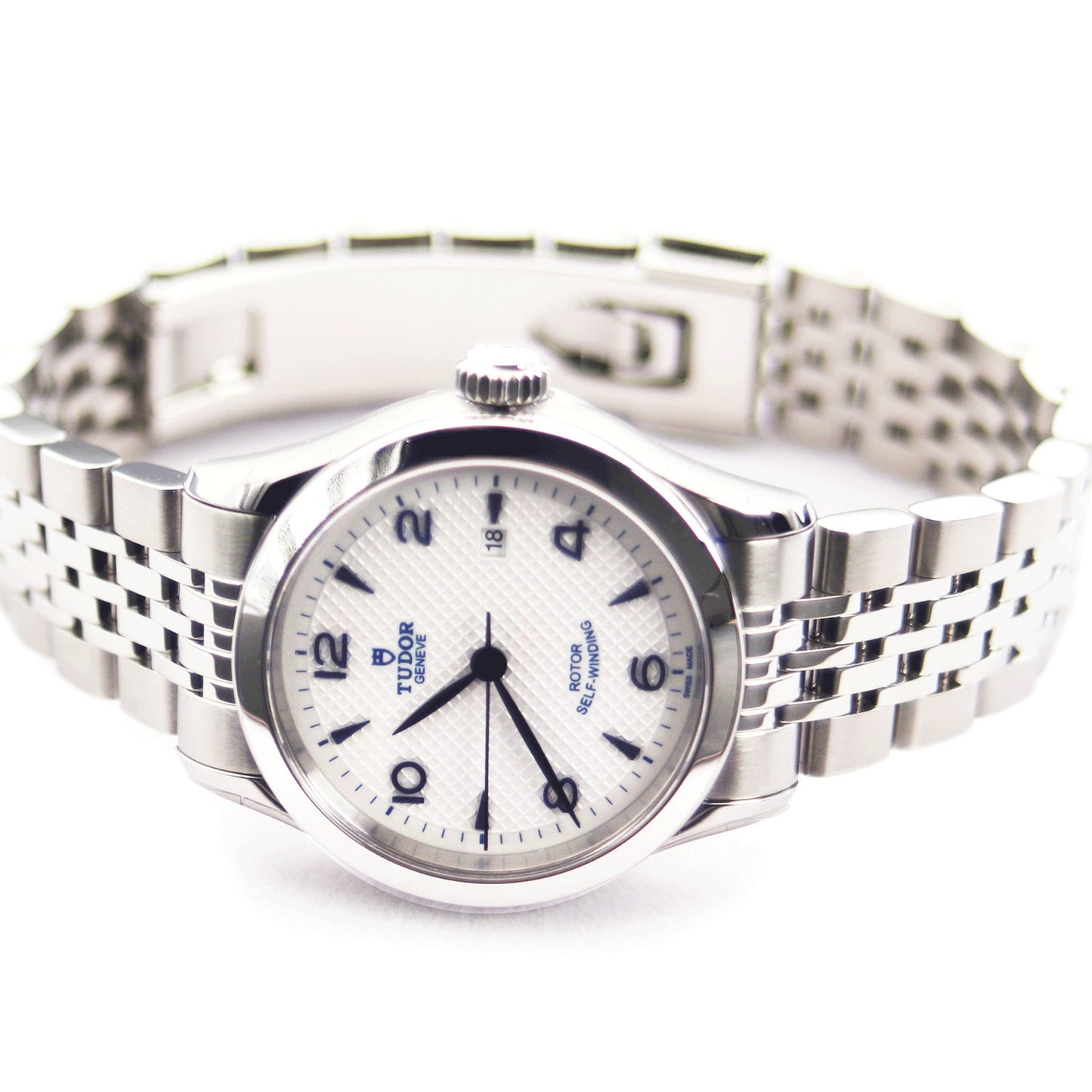 TUDOR 1926 28mm M91350-0005 クラスプクローズアップ