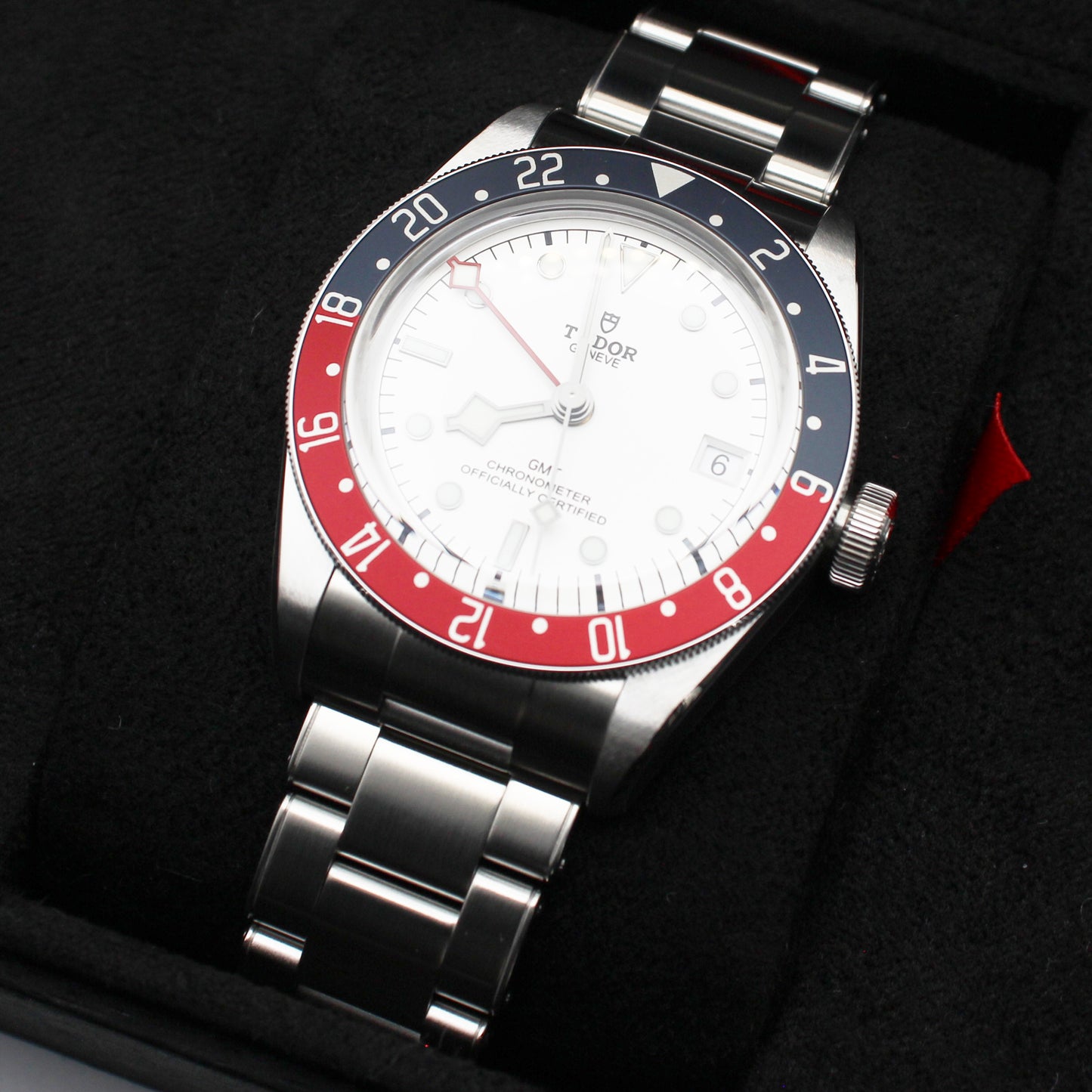 TUDOR Black Bay GMT 41mm オパラインダイアル 自動巻き GMT メンズ腕時計
