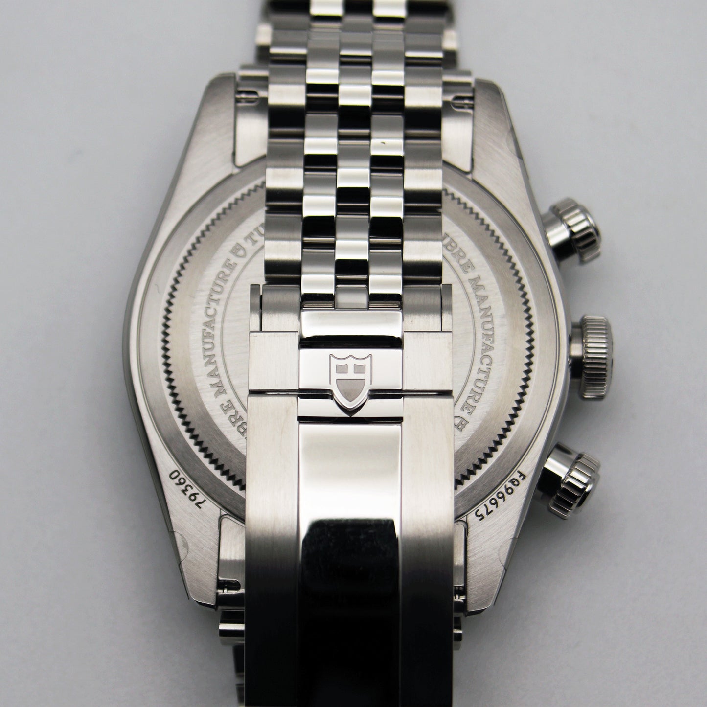 TUDOR Black Bay Chrono 41mm ブラックダイアル クロノグラフ 自動巻き メンズ腕時計　リベット5列ブレスレット