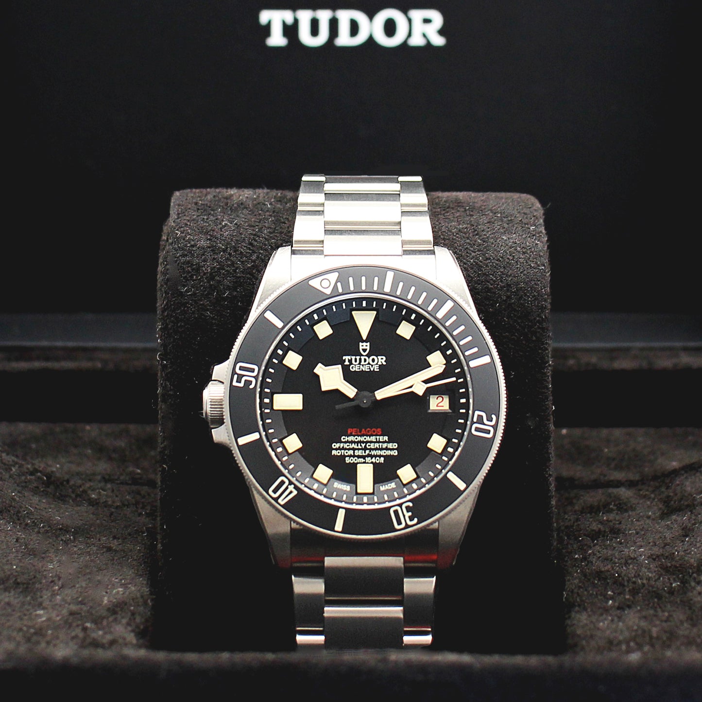 TUDOR Pelagos LHD 42mm Black Dial Titanium Automatic 500m Water Resistant Diver's Watch Men's Watch