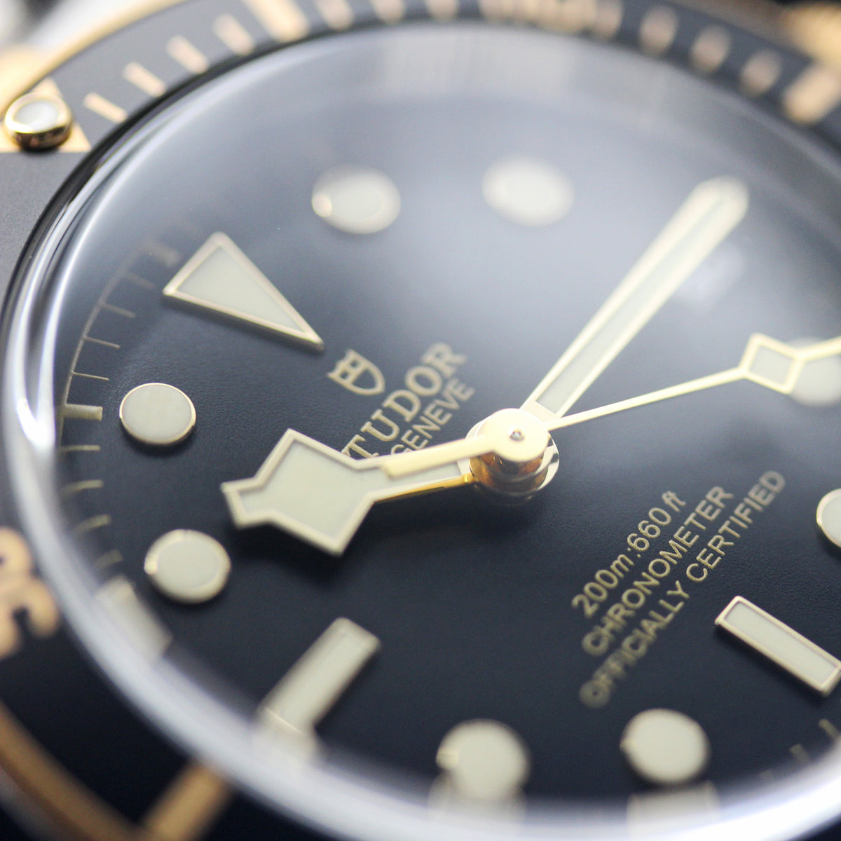 TUDOR Black Bay S&G 41mm ブラックダイアル 自動巻き ダイバーズ