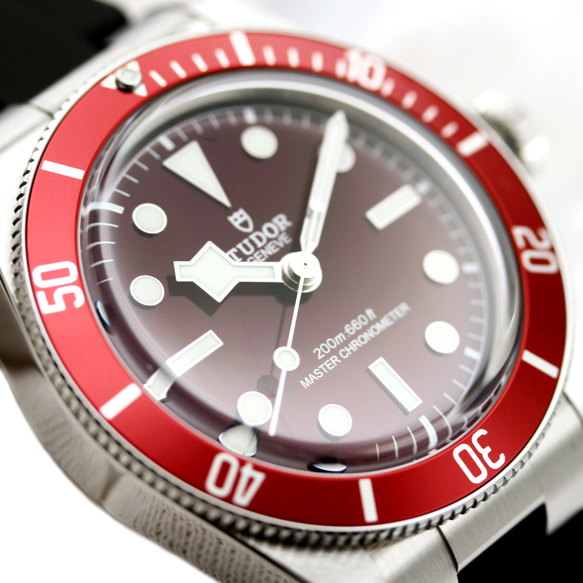 TUDOR Black Bay 58 39mm バーガンディダイアル 自動巻き メンズ
