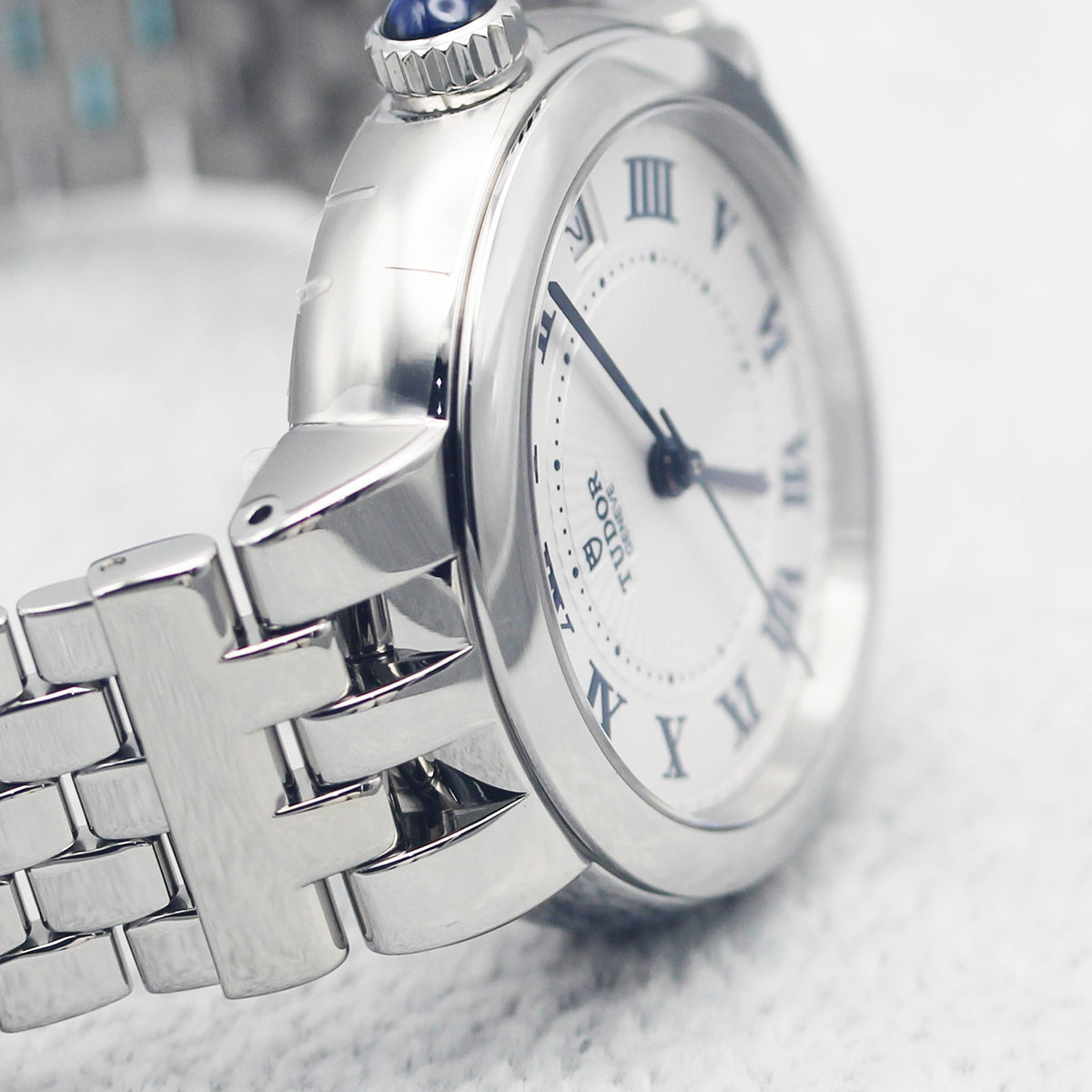 TUDOR Clair de Rose 34mm オパラインダイアル 自動巻き レディース