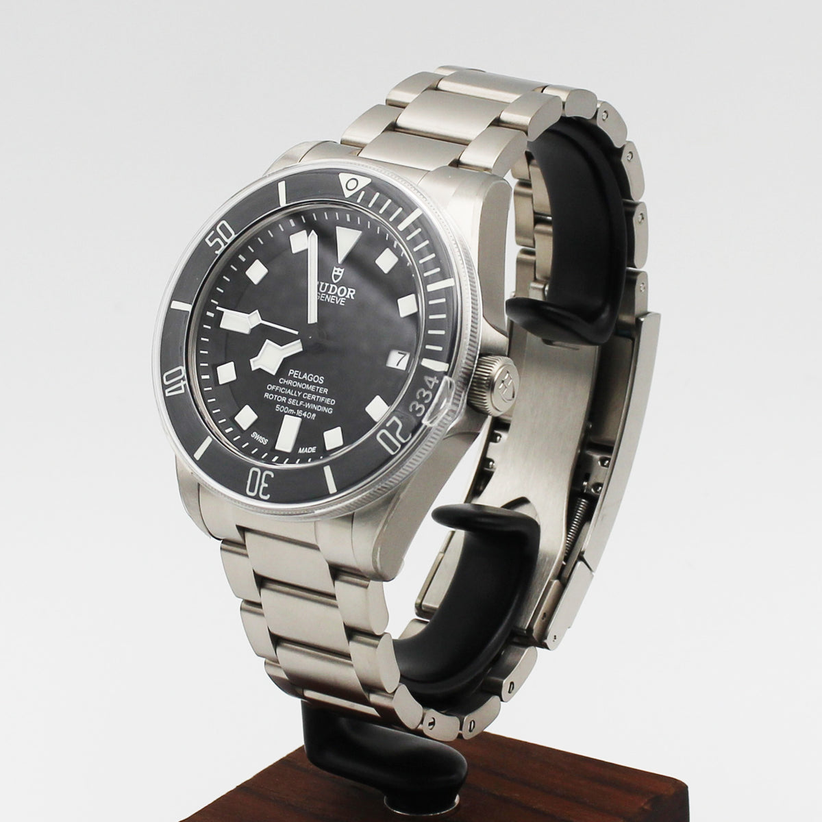 TUDOR Pelagos 42mm ブラックダイアル チタン 自動巻き ダイバーズ
