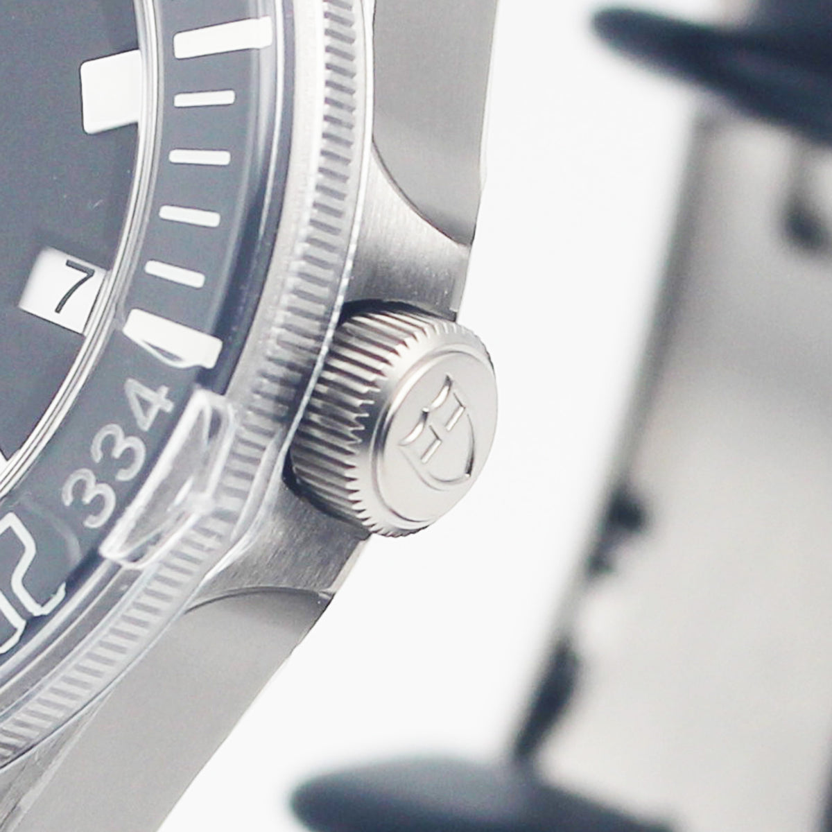 TUDOR Pelagos 42mm ブラックダイアル チタン 自動巻き ダイバーズ